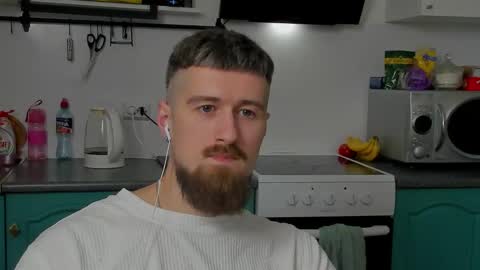 Snapshot of bearded_legend chatting on 10/31/25, 10:00 Zeus online show from 10/31/25, 10:00