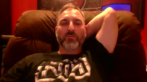 beardedambition online show from 09/24/25, 01:09