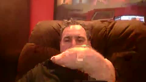 Snapshot of beardedambition chatting on 04/21/26, 09:28 beardedambition online show from 04/21/26, 09:28