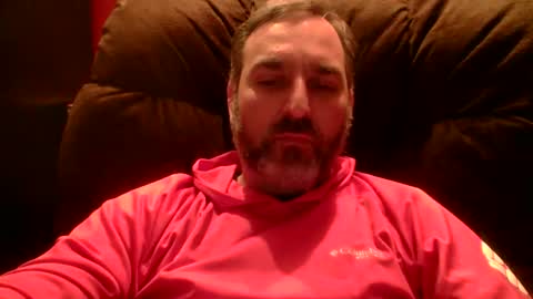 Snapshot of beardedambition chatting on 04/30/26, 03:35 beardedambition online show from 04/30/26, 03:35