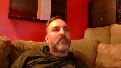 Snapshot of beardedambition chatting on 05/08/26, 11:10 beardedambition online show from 05/08/26, 11:10