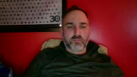 Snapshot of beardedambition chatting on 05/12/26, 12:52 beardedambition online show from 05/12/26, 12:52