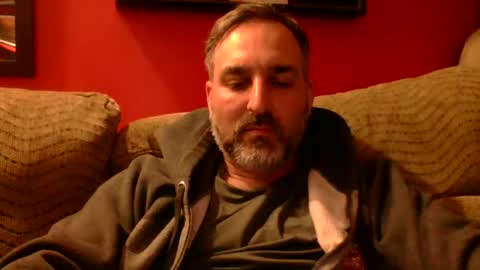 Snapshot of beardedambition chatting on 06/14/26, 03:52 beardedambition online show from 06/14/26, 03:52