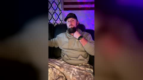 beardedstud4u online show from 01/06/26, 04:38