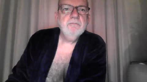 Snapshot of beardman916444 chatting on 02/10/25, 06:20 Beardman online show from 02/10/25, 06:20