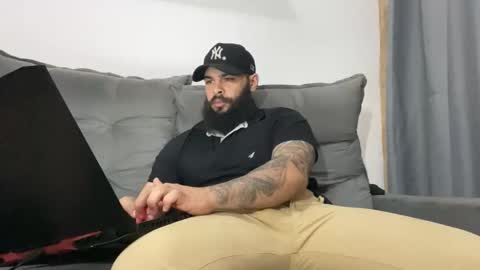 Min online show from 11/26/25, 12:22