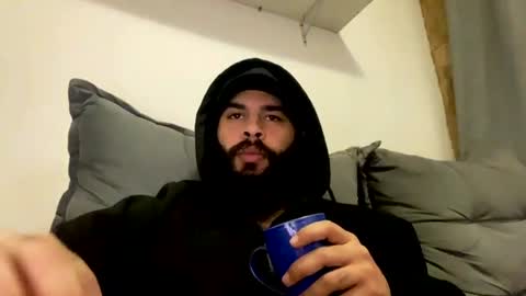Snapshot of beardmax chatting on 07/10/26, 09:45 Min online show from 07/10/26, 09:45