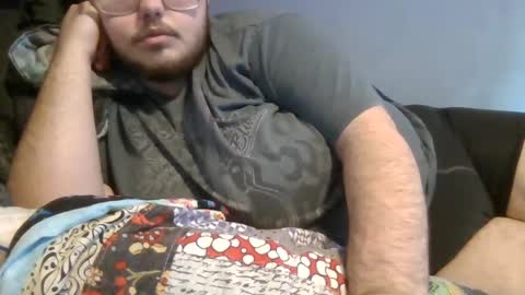 Snapshot of bearmoon820430 chatting on 09/10/25, 05:57 bearmoon820430 online show from 09/10/25, 05:57