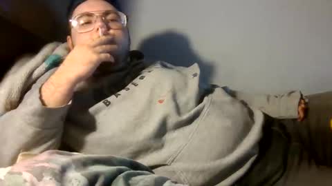 Snapshot of bearmoon820430 chatting on 09/17/25, 12:23 bearmoon820430 online show from 09/17/25, 12:23