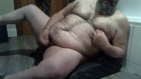 Snapshot of bearsteve75 chatting on 12/13/24, 02:16 bearsteve75 online show from 12/13/24, 02:16