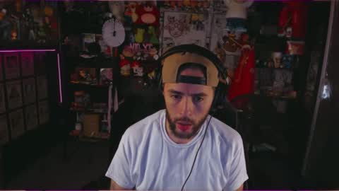 Snapshot of beastbxy chatting on 09/19/25, 09:26 beast bxy online show from 09/19/25, 09:26