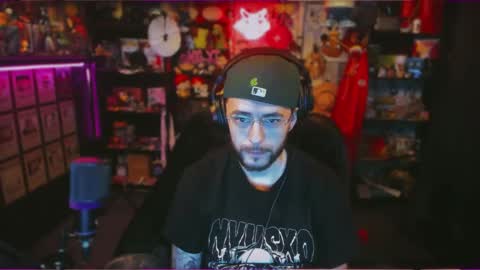 Snapshot of beastbxy chatting on 10/01/25, 02:17 beast bxy online show from 10/01/25, 02:17