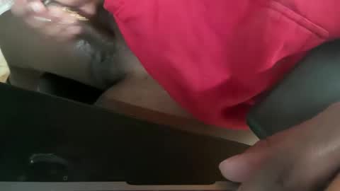 Snapshot of beasy2 chatting on 01/24/25, 07:39 beasy2 online show from 01/24/25, 07:39