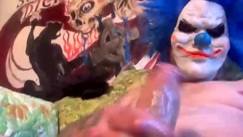 Snapshot of beathismeat99 chatting on 10/25/25, 09:09 Mikes room online show from 10/25/25, 09:09