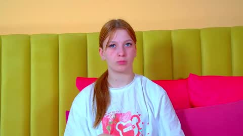 Beatrice online show from 11/29/25, 06:44