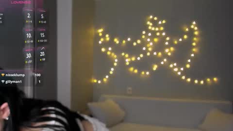 Snapshot of beatricemoonlight chatting on 11/25/25, 03:28 My name is Beatrice Like my broadcast pls 3 online show from 11/25/25, 03:28