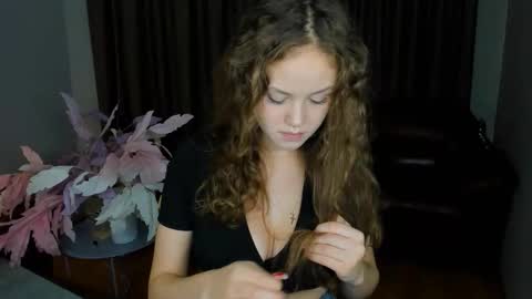 BeatriceWild online show from 11/06/25, 11:11