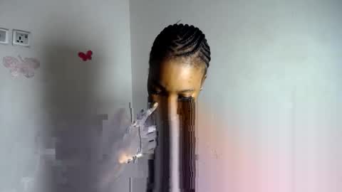 moanna online show from 04/12/26, 07:41