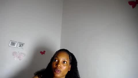 Snapshot of beautiful_moanna chatting on 06/11/26, 02:53 moanna online show from 06/11/26, 02:53