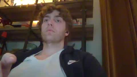 Snapshot of beautifulbeaver chatting on 05/27/26, 12:51 beautifulbeaver online show from 05/27/26, 12:51