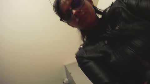 Snapshot of beautifull_wild_girl chatting on 01/15/26, 07:17 maria online show from 01/15/26, 07:17