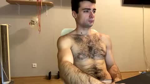 Nik online show from 09/28/25, 03:17