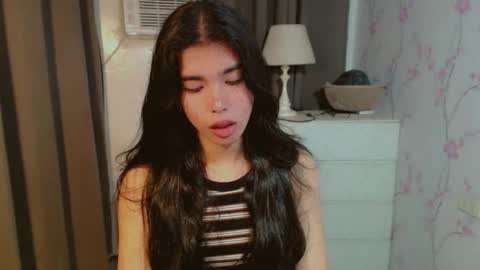 TRIXIE online show from 04/01/26, 12:17