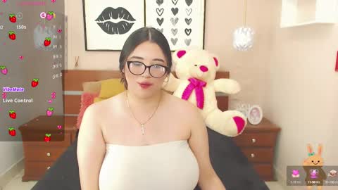 beautty_pink online show from 01/22/25, 08:06
