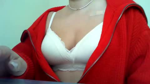 beauty_annyta online show from 02/25/26, 10:03