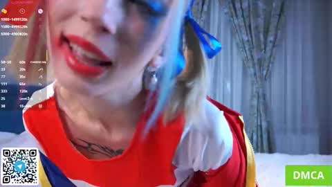 Polly  online show from 10/28/25, 04:42