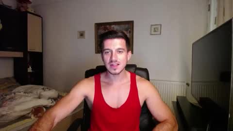 Snapshot of beauty_hard_beast chatting on 10/12/25, 01:54 Mia and Jake online show from 10/12/25, 01:54