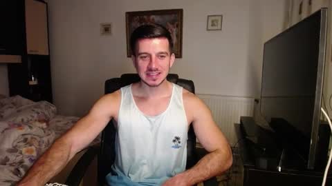 Mia and Jake online show from 11/26/25, 01:12