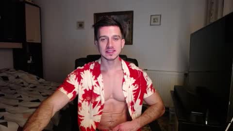 Mia and Jake online show from 01/11/26, 03:50