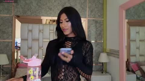 Snapshot of beauty_nina chatting on 07/10/26, 02:19 beauty_nina online show from 07/10/26, 02:19