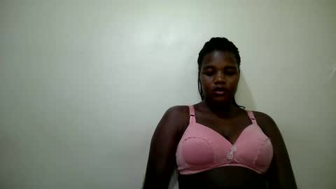 beauty_nina1 online show from 11/11/25, 08:14