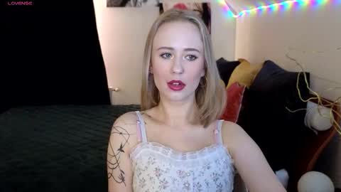 beauty Sasha online show from 10/09/25, 02:48