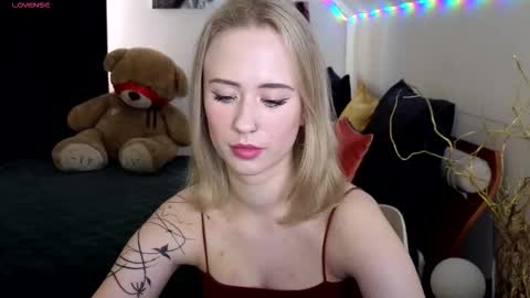 beauty Sasha online show from 10/20/25, 01:55