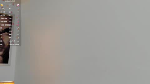 Ariana Reyes online show from 11/21/25, 12:59