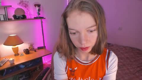 Eliise online show from 12/07/24, 02:24