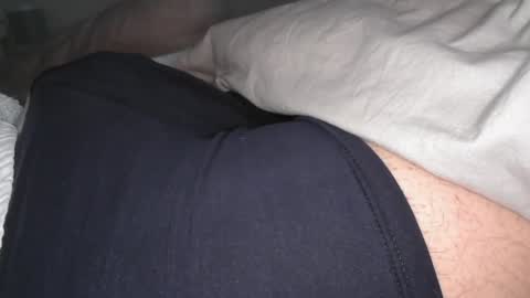 Snapshot of beautyinyoursmile chatting on 01/04/25, 04:23 love2seeudear online show from 01/04/25, 04:23