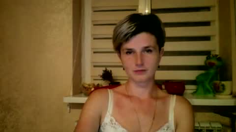 BeautyKsenia online show from 10/17/25, 06:54