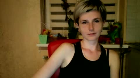Snapshot of beautyksenia chatting on 05/22/26, 08:03 BeautyKsenia online show from 05/22/26, 08:03