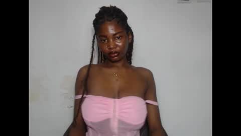 Snapshot of beautyslut1 chatting on 02/04/26, 04:40 beautyslut1 online show from 02/04/26, 04:40