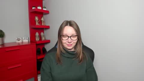 Zoe online show from 10/28/25, 06:50