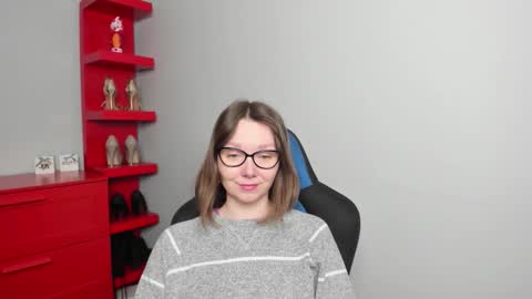 Zoe online show from 02/26/26, 06:45