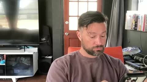 Snapshot of beauxmatthewsx chatting on 02/03/26, 04:01 BEAUX MATTHEWS online show from 02/03/26, 04:01