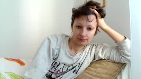 Raluca online show from 04/12/26, 08:08