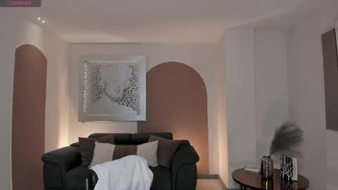 Am Becca online show from 04/08/26, 12:16