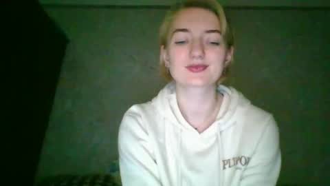 BeckiXJewelqw online show from 04/20/26, 10:51