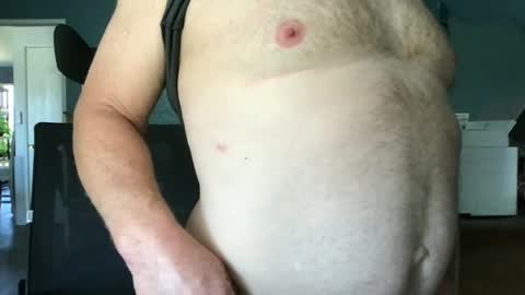 Snapshot of beckster040 chatting on 06/15/26, 05:37 beckster online show from 06/15/26, 05:37